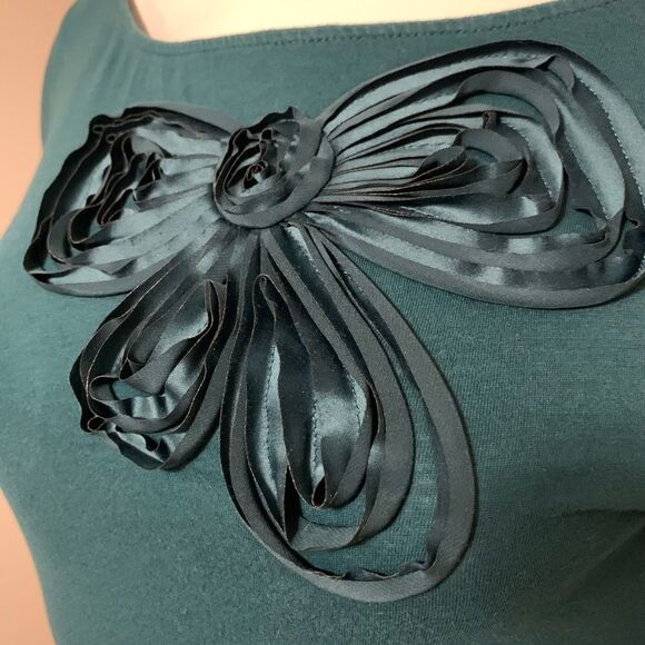Ann Taylor LOFT Hunter green T-shirt - Picture 7 of 12
